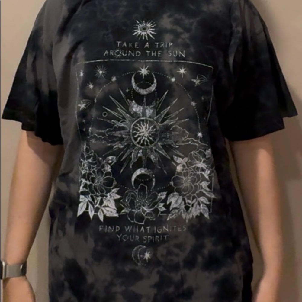 TAKE A TRIP SPIRITUAL GRAPHIC TEE🌙